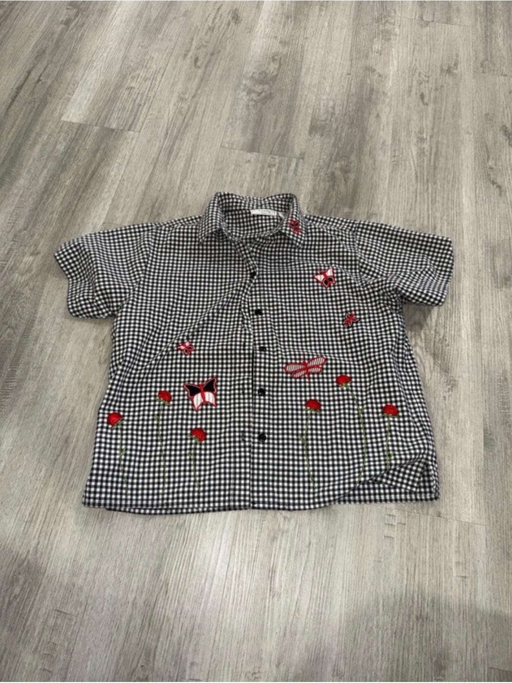 VTG Black & White Gingham Button-Down Shirt with Red Embroidery